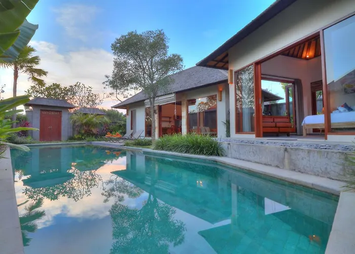 Aprikot Villa *